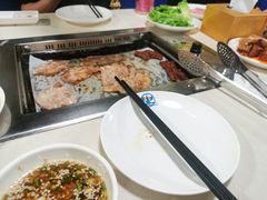 -爱客得牛排海鲜烤肉·火锅自助(春熙路黑金好店)