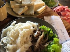 -东镇老火锅(长春路首店)