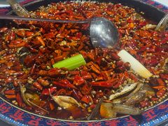 -何师傅美蛙鱼头(汉街店)