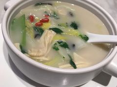 无油鱼汤腐竹煮时蔬-大树餐厅(益田假日店)