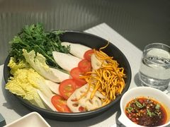 菌菇拼盘-八珍玉食鸡煲·打边炉(印象城店)