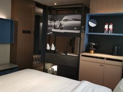 -舍居智能酒店(深圳宝安翻身地铁站店)