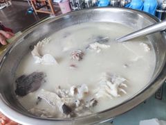 -雪湖煜辰鱼头老店(雪野湖店)