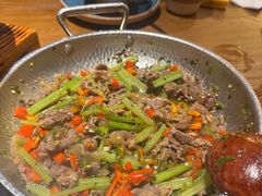 -吃饭皇帝大土家民族菜(正大广场店)