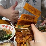 南昌首家莱得快酸辣粉！