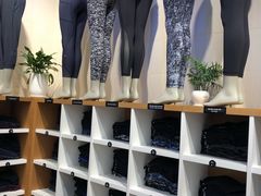 -lululemon athletica(希慎广场店)
