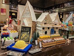 -广州万富希尔顿酒店·感趣自助餐厅·金秋蟹宴生蚝海鲜刺身