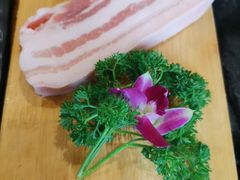 -唯成•韩国炭火烤肉 유성고기