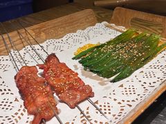 -聚串门儿·东北烧烤(信义坊店)