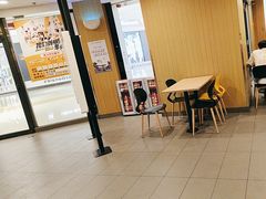 -麦当劳(民盈·国贸城店)