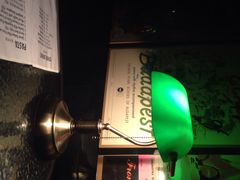 BEETLE&nbsp;IN&nbsp;A&nbsp;BOX-等待戈多Waiting For Godot(交道口店)