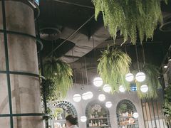 -Kub Kao Kub Pla (Terminal21)