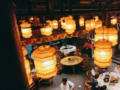 -帅巴人舅母子腊蹄民俗村