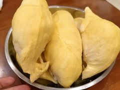 -沃尔玛(前山店)