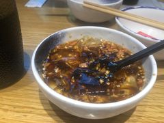 -红渡小香·牛肉麻辣香锅(车站南路店)