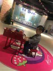-塔塔王国·主题儿童游乐园(奥城商业广场店)