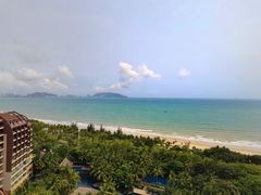 -三亚湾海居铂尔曼度假酒店