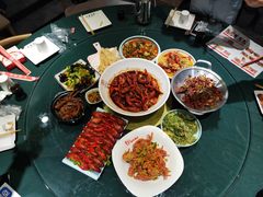 -叶派龙虾•招牌香辣蟹·海鲜(中海国际店)