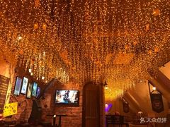 -麦霸KTV(光谷店)