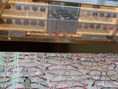 -三叶眼镜城(八佰伴店)