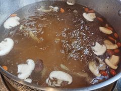 -黔蘑菇四季餐厅(观山湖店)