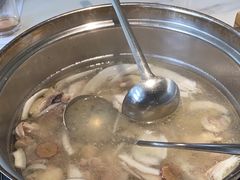 -三个椰子·现砍椰子鸡(金源CBD店)