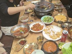 -青瓦餐厅·生鱼片·韩园烤肉(西塔店)