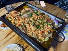 -宏兴烤鱼山庄(宣恩总店)