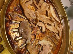 -猪啊牛呀羊啊铜盘烤肉(正大广场店)