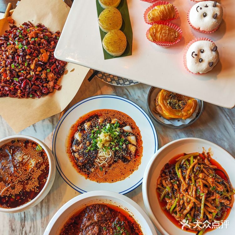 和熊猫先生一起吃新川办‼️