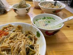 海白汤-罗家杏传统特色海南粉(人民西路总店)