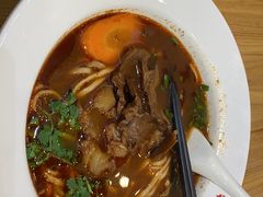 -贯一台湾牛肉面(八一七中路店)