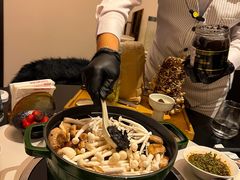 -斯普汇生蚝牛排馆(中骏世界城店)