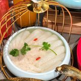 新开‼️他们家👉是真的是真的菜品新鲜锅底好吃😋