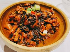 -客家大院·非遗赣南客家菜(郁孤台店)