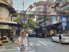 -溪岸路花鸟市场