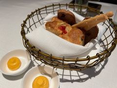 -Mogul Eatery·大亨餐酒馆
