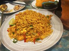 冬阴功汤炒方便面-浩海火烧云傣家菜(京广店)