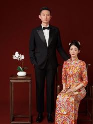 -喜爱高定婚纱摄影