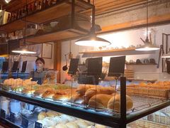 面包甜点陈列柜-仙峰天然面包(迎宾路店)