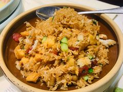 黄鱼炒饭-甬妈妈湖畔里餐厅(唐山南湖旅游景区店)