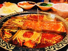 -黄家码头老火锅(解放碑旗舰店)