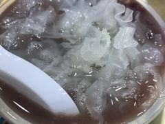 红豆薏米雪耳-百花传统甜品店(原址店)