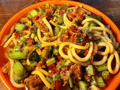 -玲玲米粉·新疆现炒米粉(大十字总店)