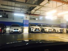 -阳光天地停车场(唐镇店)