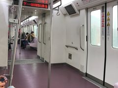 -国际港务区(地铁站)