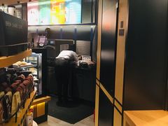 -星巴克臻选(北京世贸天阶店)