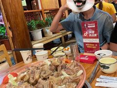 -阿婆情腊排骨火锅(金虹路店)