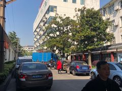 -上海中医药大学附属龙华医院(上南院区)