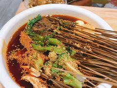 -嘉州叶婆婆钵钵鸡(建设路店)